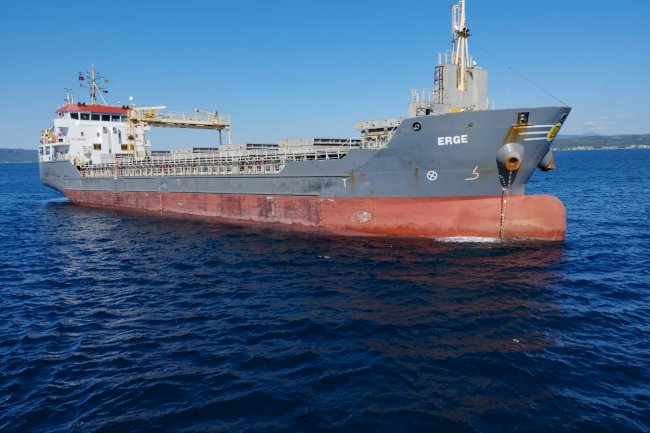 Karanlık Liman’a demirletildi