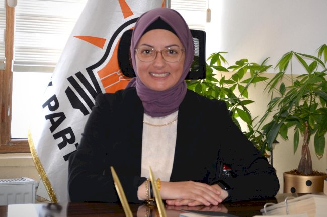 CHP’Lİ BAŞKANA TEPKİLER ÇIĞ GİBİ YAVAŞ; “AZ KALDI BU HALK SİZİ SEÇİM SANDIKLARINDA YAKACAK!”