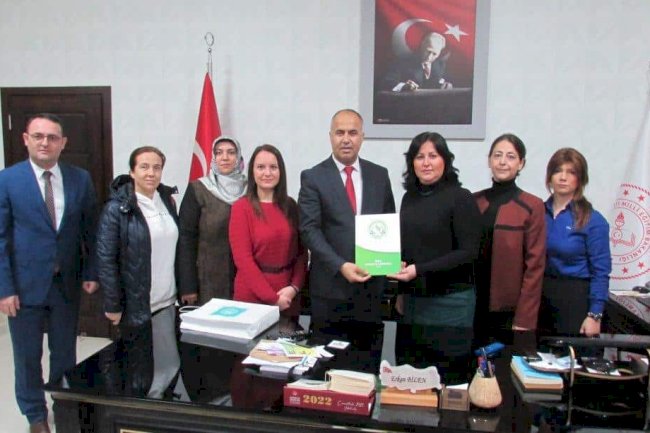 Okul aile birliği üyelerini ağırladı