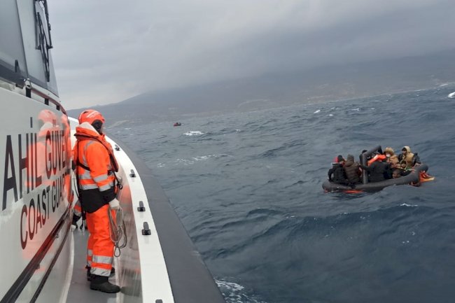 66 düzensiz göçmen kurtarıldı (14.12.2022)