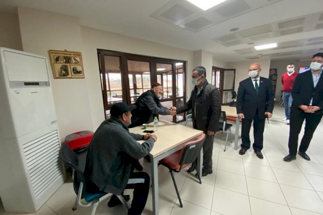 Huzurevi sakinleri unutulmadı