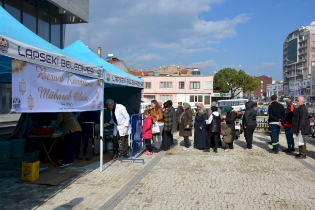 LAPSEKİ BELEDİYESİ’NDEN LOKMA İKRAMI