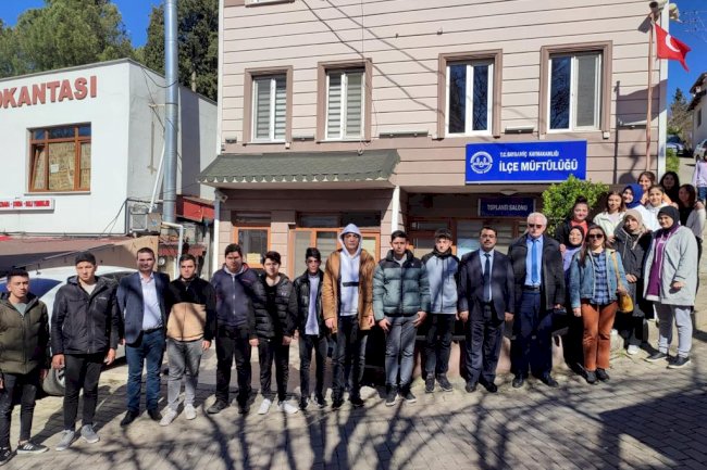  Bayramiç’te Öğrenciler Kariyer Günleri Ziyaretlerine Devam Ediyor 