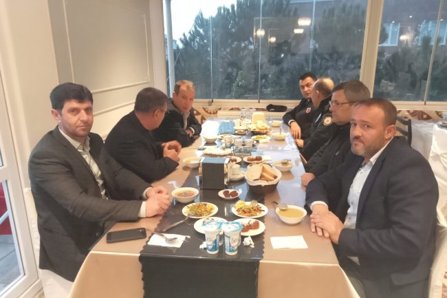 Köy Muhtarları İftarda Bir Araya Geldi