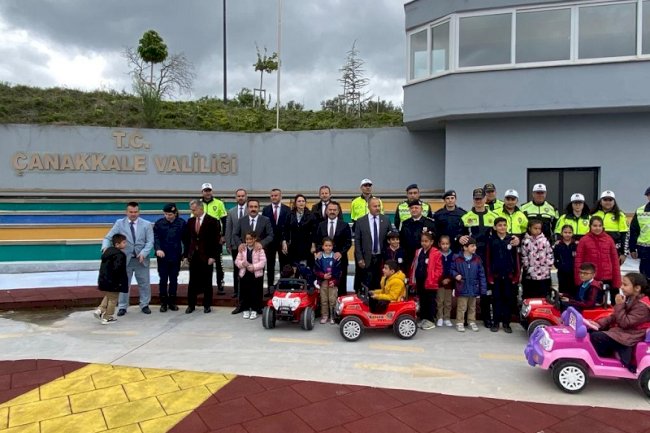Çanakkale’de Depremzede Çocuklara Trafik Eğitimi Verildi
