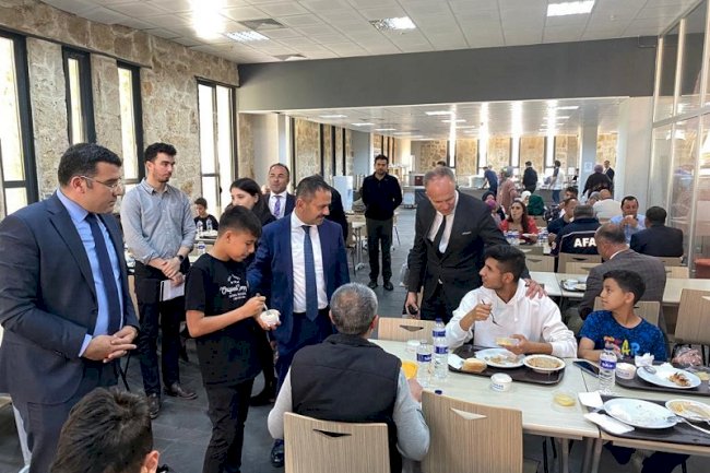 Vali İlhami Aktaş Depremzedelerle Buluştu