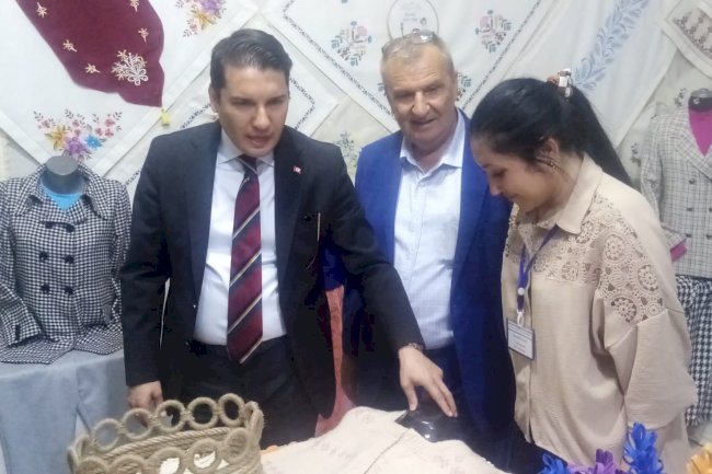 Yenice Halk Eğitim Merkezinden Yıl Sonu Sergisi