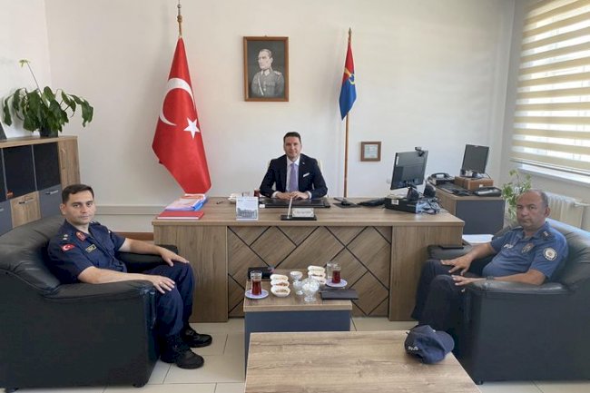 Kaymakam Göktaş, İlçe Jandarma Komutanını Ziyaret Etti