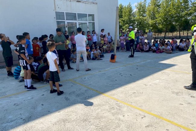Lapseki’de Kur’an Kurslarında çocuklara trafik eğitimi verildi