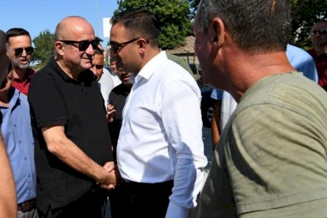 Ayhan Gider Güreşleri izledi