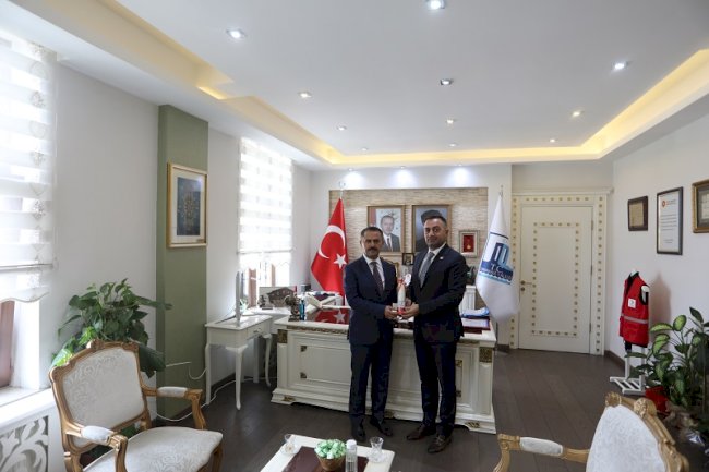 Erdoğan Vali İlhami Aktaş’ı ziyaret etti