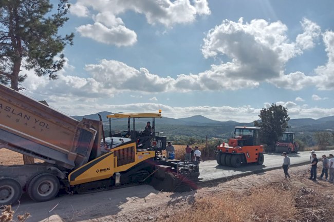 Beton yol çalışmaları devam ediyor