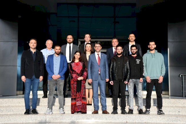 ÇOMÜ Yönetimi, Filistinli öğrencilerin yanında