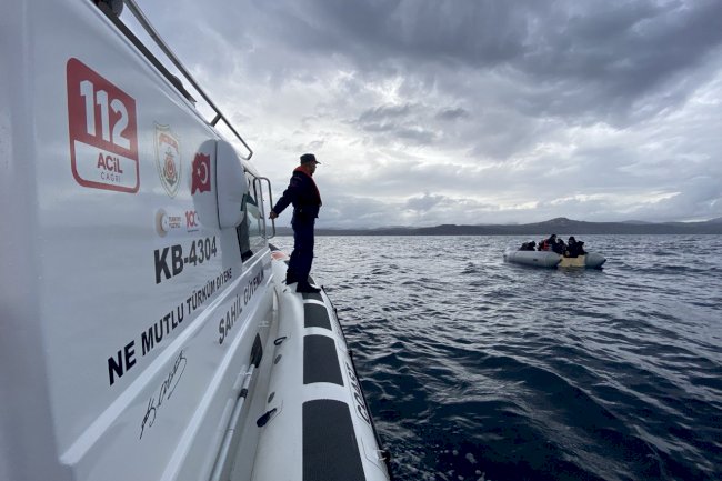 Ayvacık’ta kaçak göçmen operasyonu