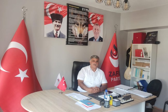 Adnan Mecu istifasını duyurdu