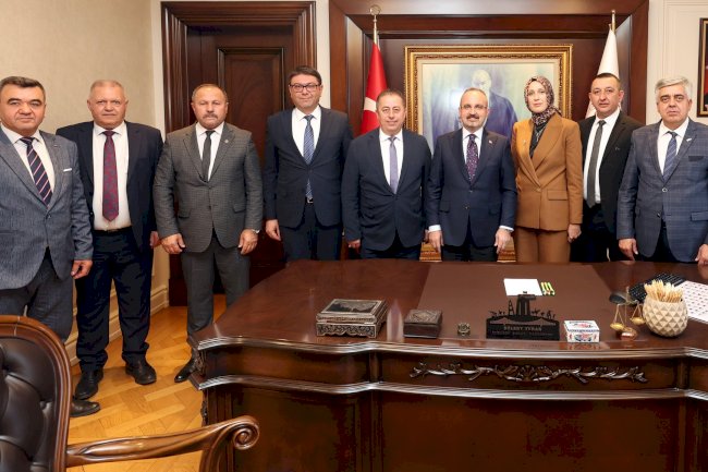 Turan, esnaf temsilcilerini ağırladı