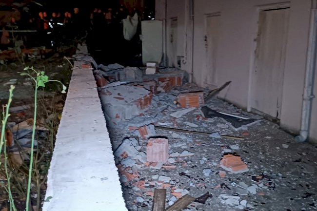 Bir evde doğal gaz patlaması yaşandı