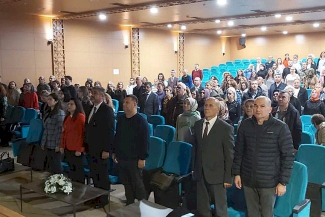 Eğitimciler toplantıda buluştu