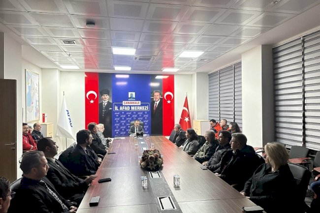 Depremlerde hayatını kaybedenler anıldı