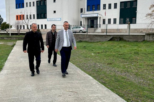 Müdür Baykal’dan okul incelemesi