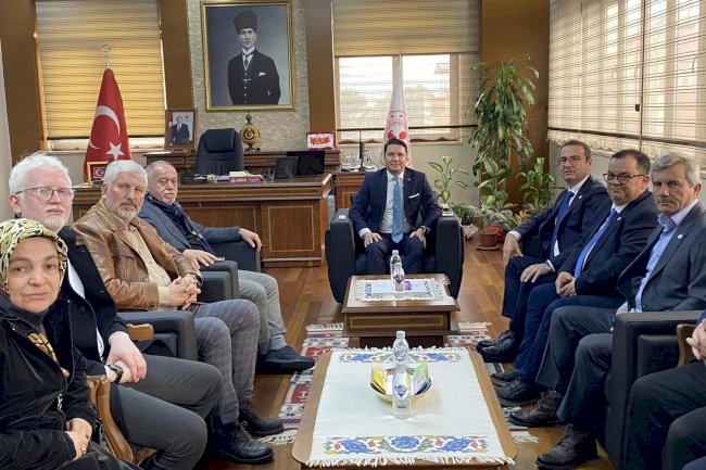 İyi Partili Uz, Kaymakam Göktaş ile görüştü