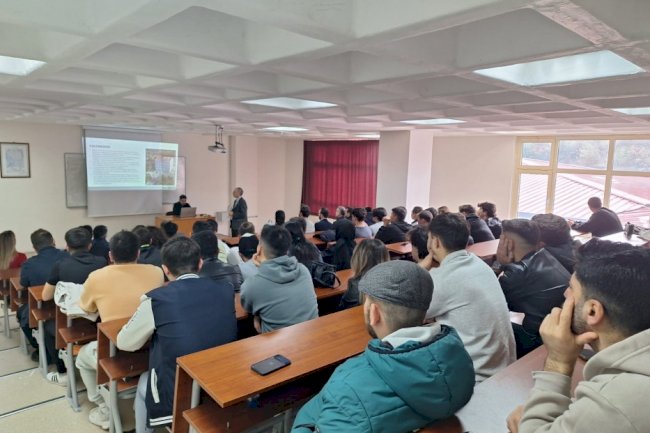 Çan MYO’da öğrencilere seminer