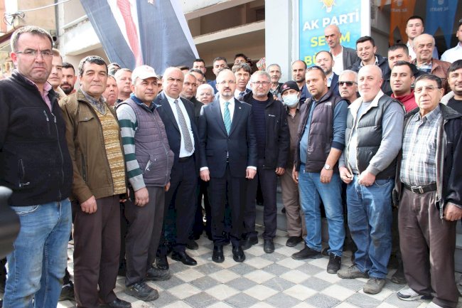 Sanayi sitesinin tapuları teslim edildi