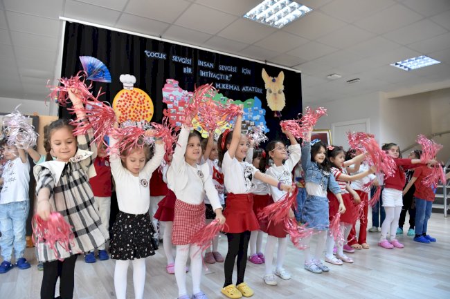 Ata'm Kreşlerde 23 Nisan kutlandı