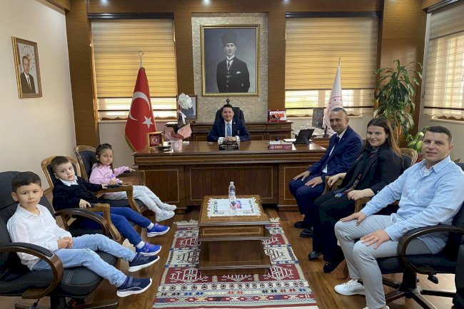 Kaymakam Göktaş, makam koltuğunu geleceğin Kaymakamlarına devretti