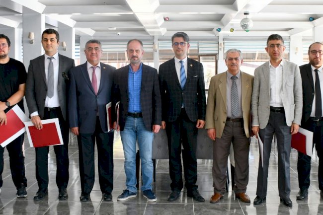 ÇOMÜ fikir sofrası toplantılarının ilkini gerçekleştirdi