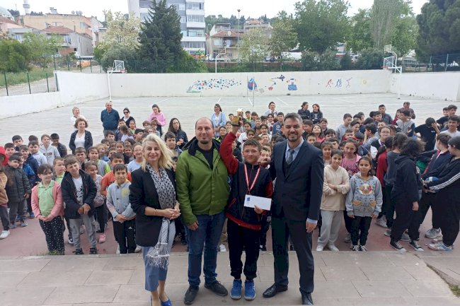 Ödüllerine kavuştular