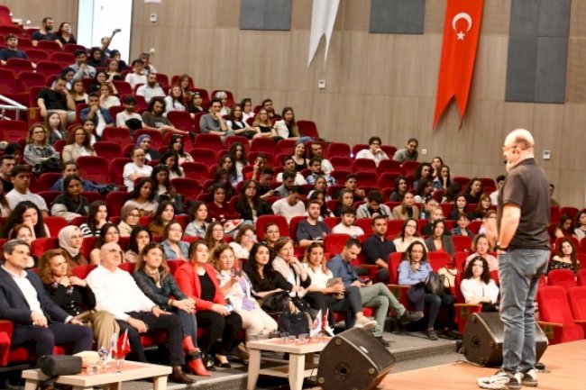 ÇOMÜ’de Kariyer Günü etkinliği gerçekleşti