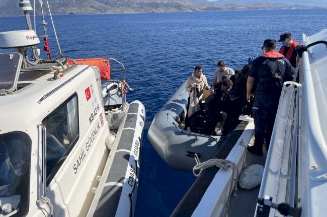 17 KAÇAK GÖÇMEN YAKALANDI