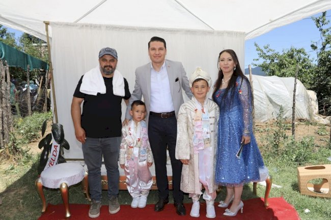 Süleyman Ege ve Hamdi Mert için görkemli sünnet cemiyeti
