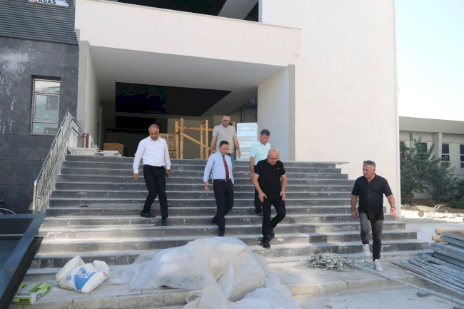 Kaymakam Kayabaşı okul inşaatlarını inceledi
