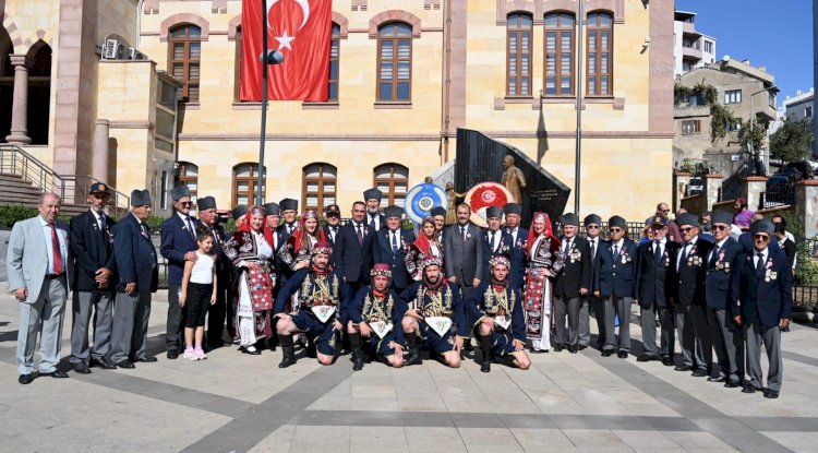 Biga'da coşkulu kutlama 