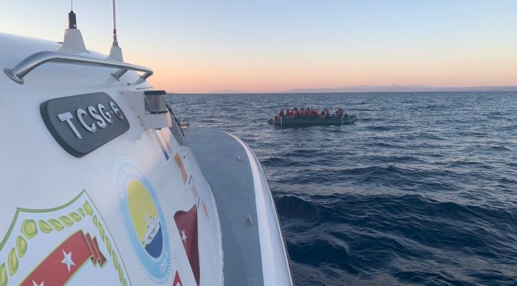 54 düzensiz göçmen kurtarıldı