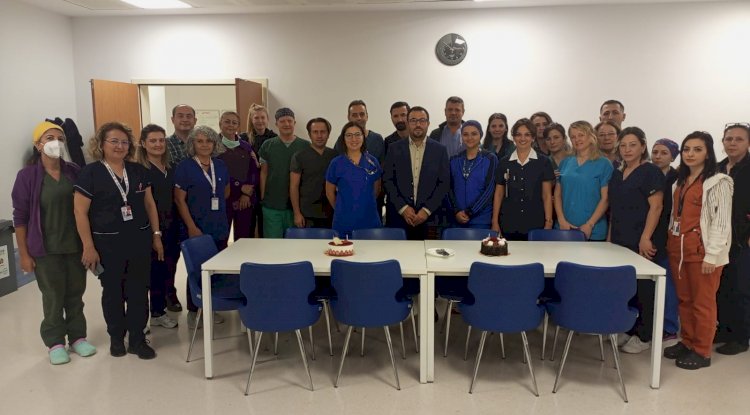 Devlet Hastanesi’nde pastalı kutlama 