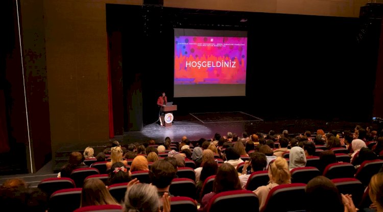 Öğrencilere Güzel Sanatlar Fakültesi tanıtıldı (26.1.2022)