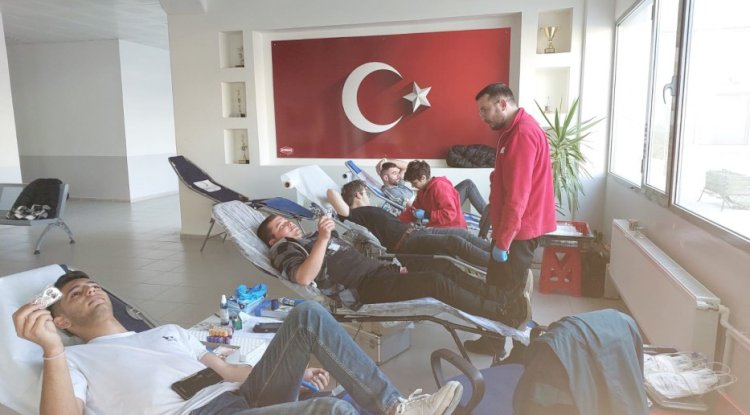 Kan bağışladılar