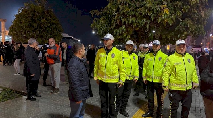 Yeni yıla çalışarak girdiler