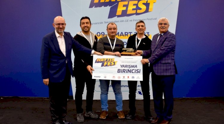 ÇOMÜ’LÜ ÖĞRETİM ÜYELERİNE ÖDÜL