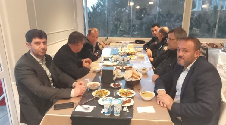 Köy Muhtarları İftarda Bir Araya Geldi
