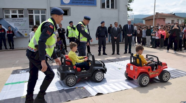 Çan’da Trafik Haftası Etkinliklerle Kutlandı