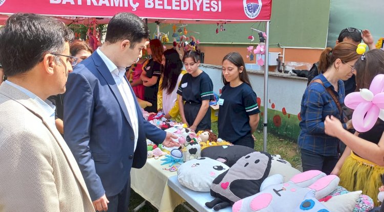 Bayramiç’te Yıl Sonu Sergisi Yapıldı