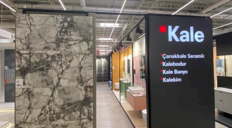 Bodrum Mağazasında Hizmet Veriyor