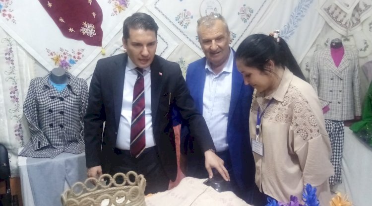 Yenice Halk Eğitim Merkezinden Yıl Sonu Sergisi