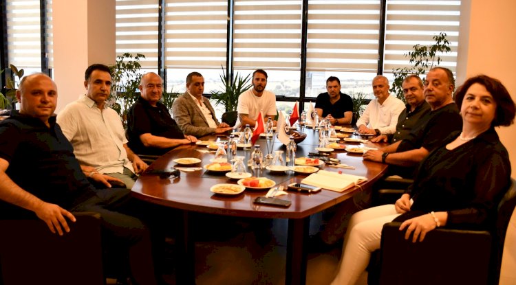 Ayhan Gider, iş insanlarıyla kent turizmini değerlendirdi