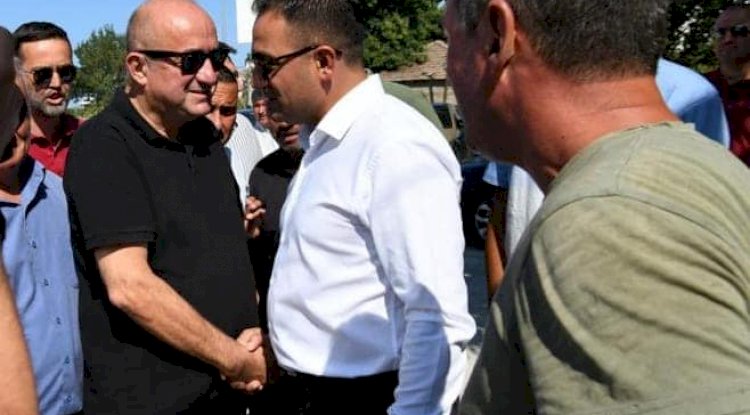 Ayhan Gider Güreşleri izledi