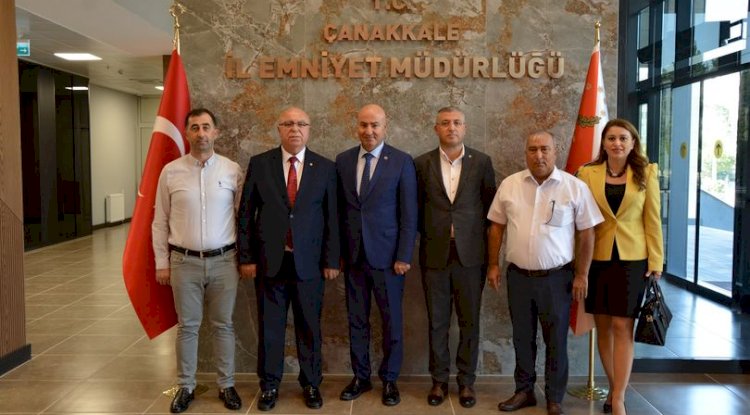 Deniz ve beraberindekiler Selim Arıcı’yı ziyaret etti